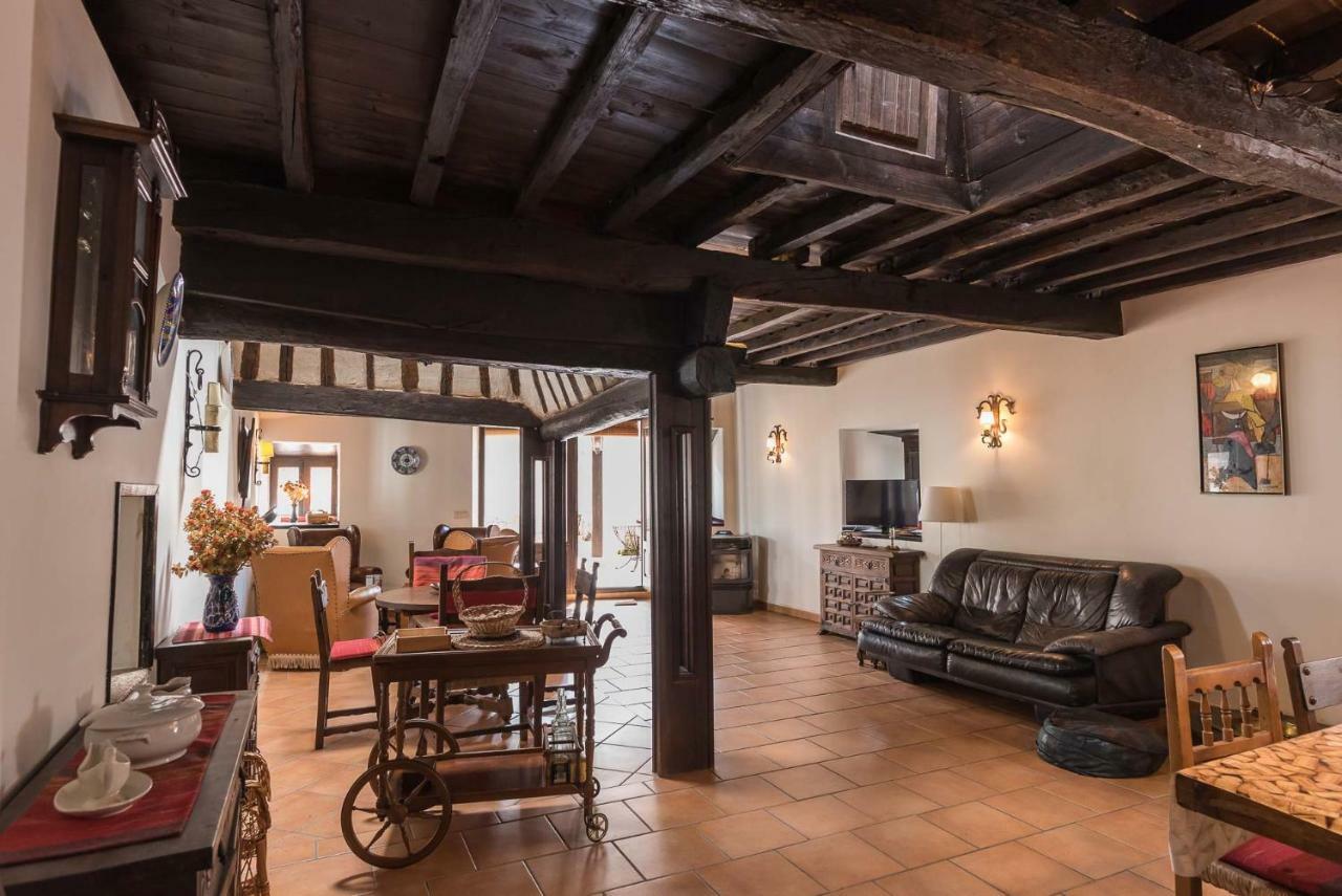 Casona Burillas * Villar de los Barrios